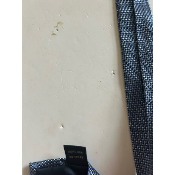 Nautica Men's Tie 100% Silk Tie Blue with Small Dots Gently Used Retail $55 - Picture 5 of 8